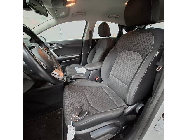 Personenauto, kia, ceed, 2019 - afbeelding 31 van  68