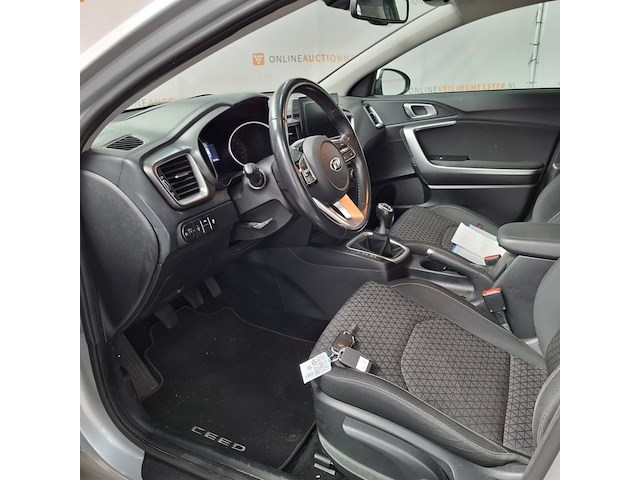 Personenauto, kia, ceed, 2019 - afbeelding 27 van  71