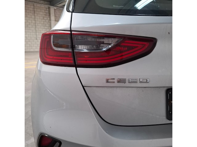 Personenauto, kia, ceed, 2019 - afbeelding 26 van  32