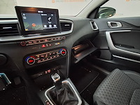 Personenauto, kia, ceed, 2019 - afbeelding 38 van  69