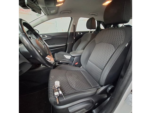 Personenauto, kia, ceed, 2019 - afbeelding 32 van  73