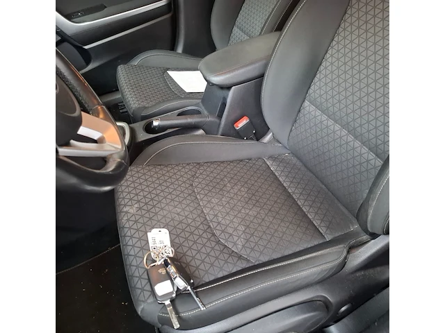 Personenauto, kia, ceed, 2019 - afbeelding 31 van  73