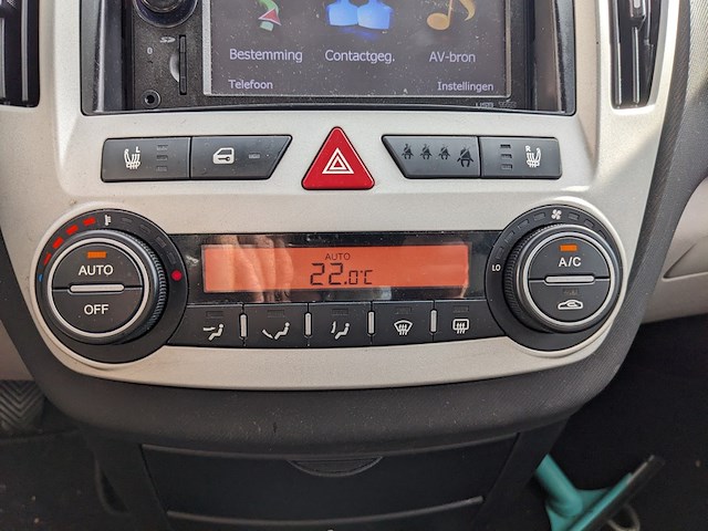 Personenauto, kia, cee'd sporty wagon 2.0 cvvt x-clusive, 2009 - afbeelding 5 van  37