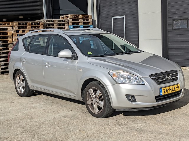 Personenauto, kia, cee'd sporty wagon 2.0 cvvt x-clusive, 2009 - afbeelding 1 van  37