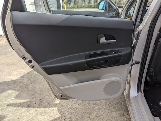 Personenauto, kia, cee'd sporty wagon 2.0 cvvt x-clusive, 2009 - afbeelding 19 van  37