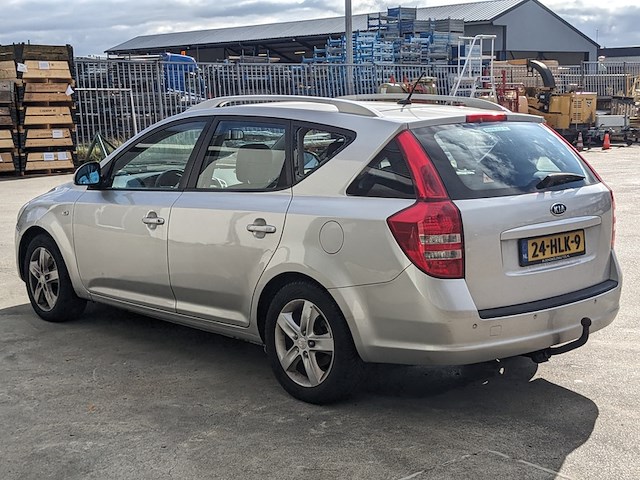 Personenauto, kia, cee'd sporty wagon 2.0 cvvt x-clusive, 2009 - afbeelding 32 van  37