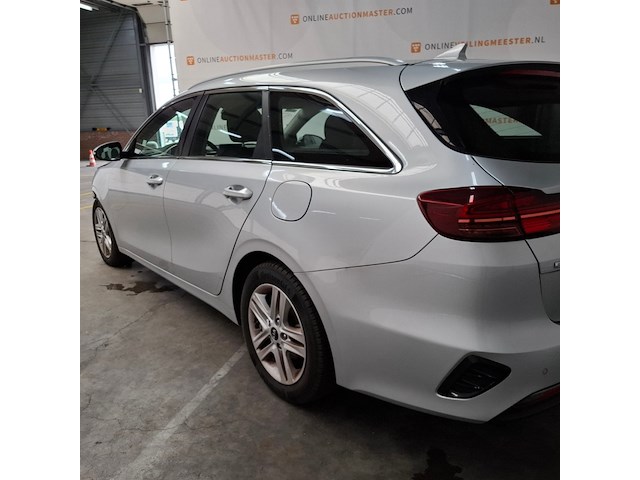 Personenauto, kia, ceed station 1.6 crdi 85kw, 2018 - afbeelding 2 van  76