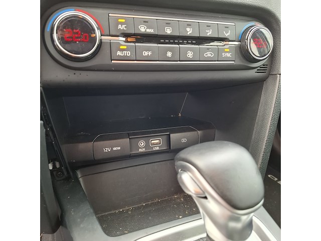 Personenauto, kia, ceed - afbeelding 22 van  55