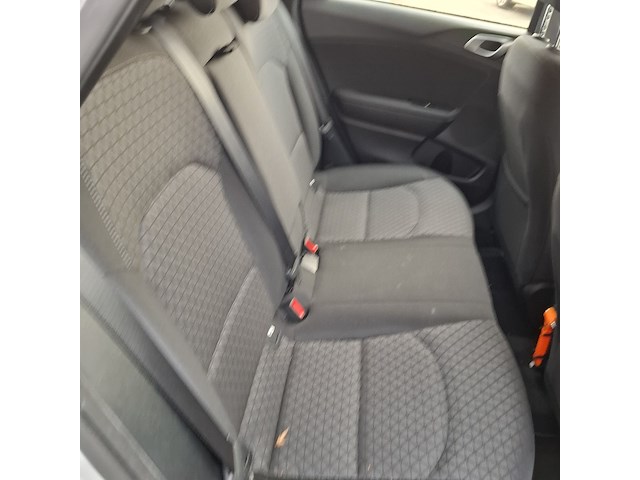 Personenauto, kia, ceed - afbeelding 31 van  55