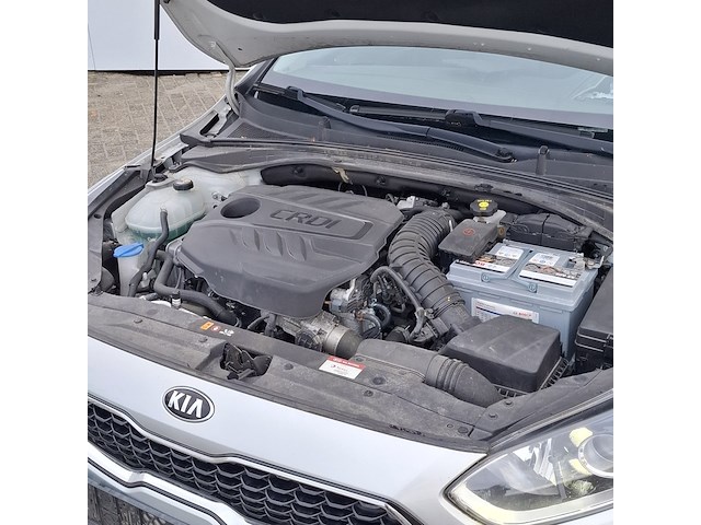 Personenauto, kia, ceed - afbeelding 33 van  55