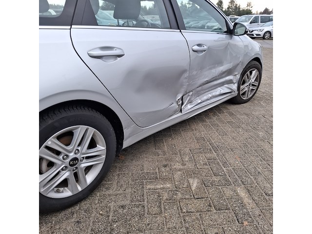 Personenauto, kia, ceed - afbeelding 49 van  55