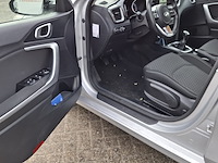 Personenauto, kia, ceed - afbeelding 16 van  46
