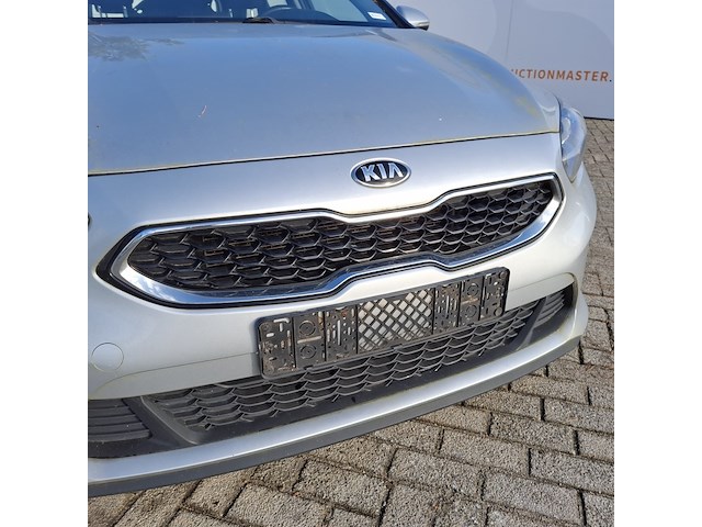 Personenauto, kia, ceed - afbeelding 35 van  40