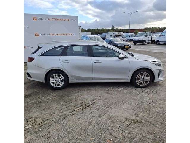 Personenauto, kia, ceed - afbeelding 34 van  40