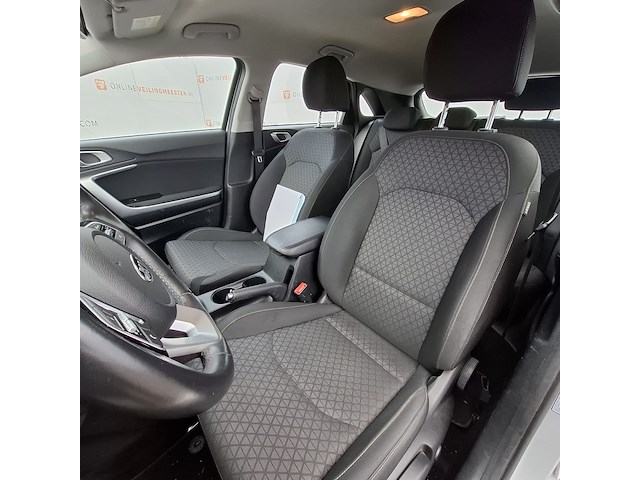Personenauto, kia, ceed - afbeelding 11 van  41
