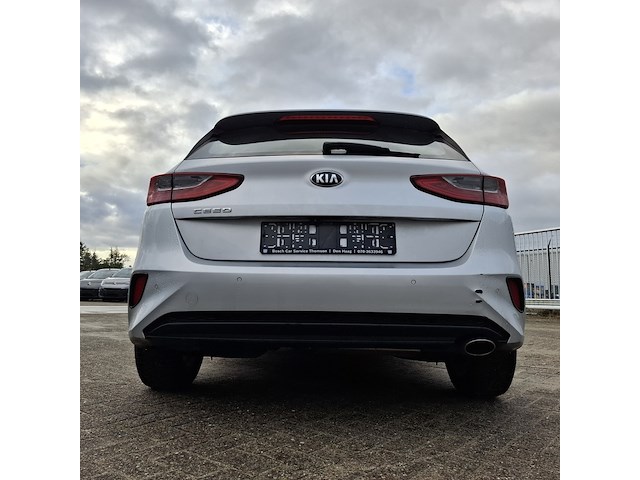 Personenauto, kia, ceed - afbeelding 39 van  41