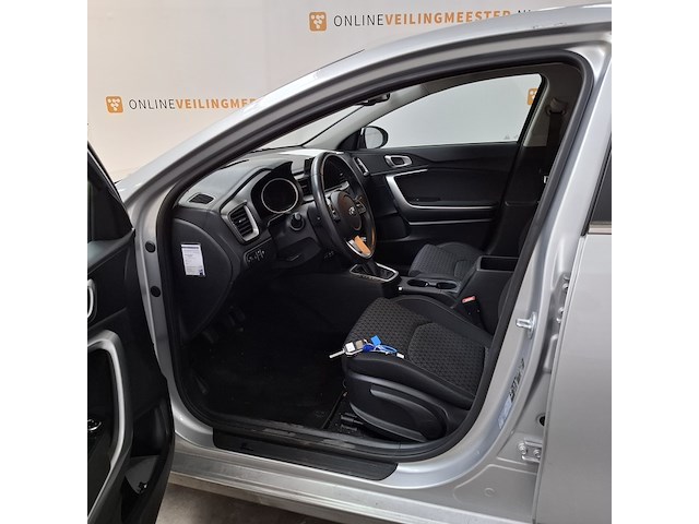 Personenauto, kia, ceed - afbeelding 11 van  53