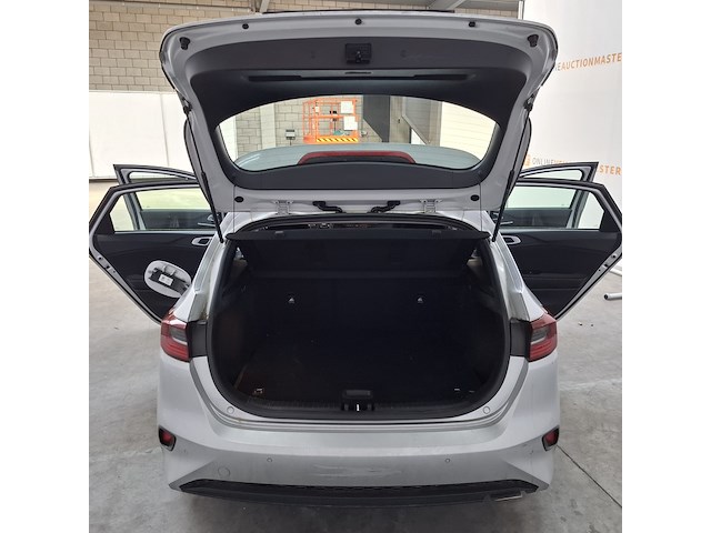 Personenauto, kia, ceed - afbeelding 25 van  53