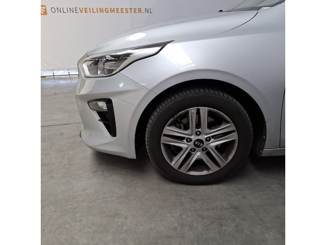 Personenauto, kia, ceed - afbeelding 53 van  53