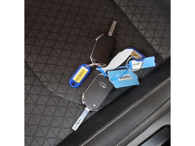 Personenauto, kia, ceed - afbeelding 17 van  53