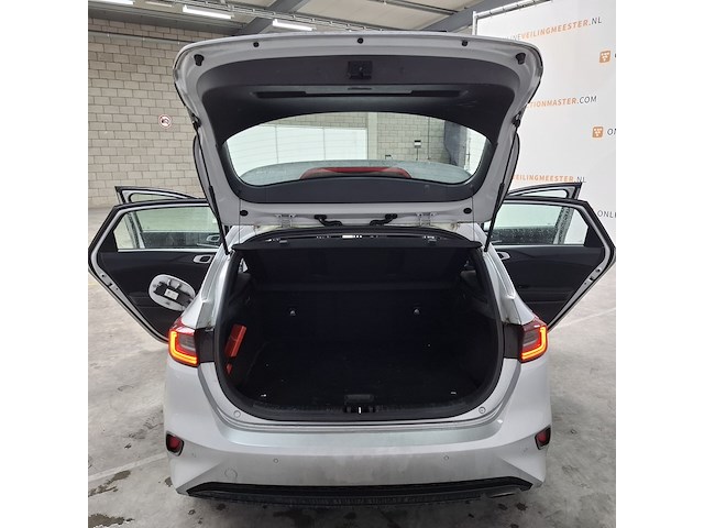 Personenauto, kia, ceed - afbeelding 28 van  53