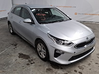 Personenauto, kia, ceed - afbeelding 23 van  49