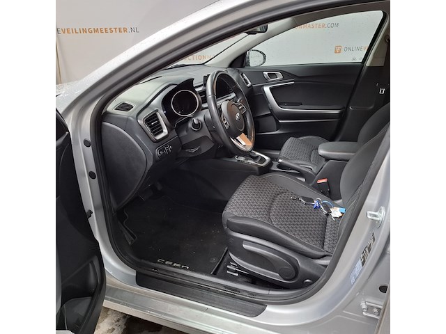 Personenauto, kia, ceed - afbeelding 13 van  51