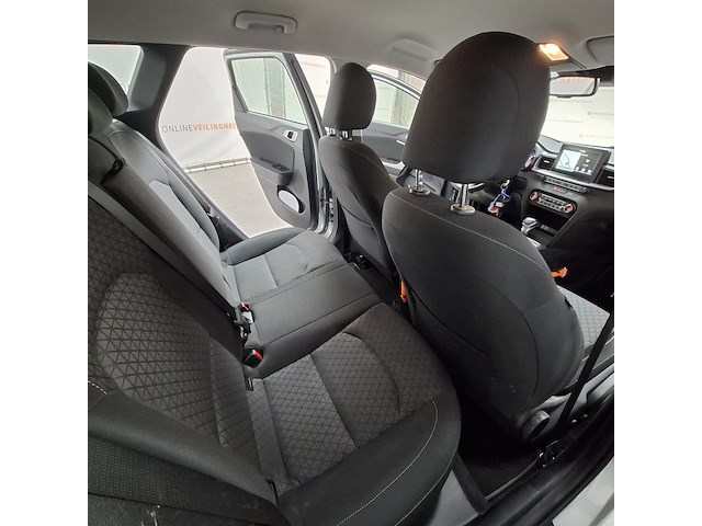 Personenauto, kia, ceed - afbeelding 27 van  51