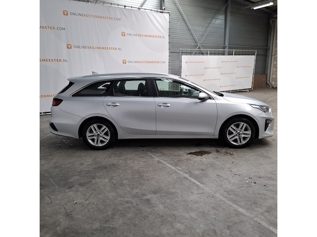 Personenauto, kia, ceed - afbeelding 34 van  51