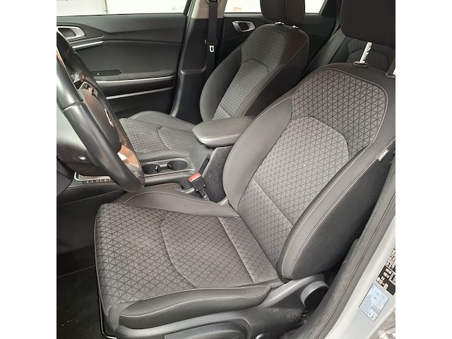 Personenauto, kia, ceed - afbeelding 10 van  56