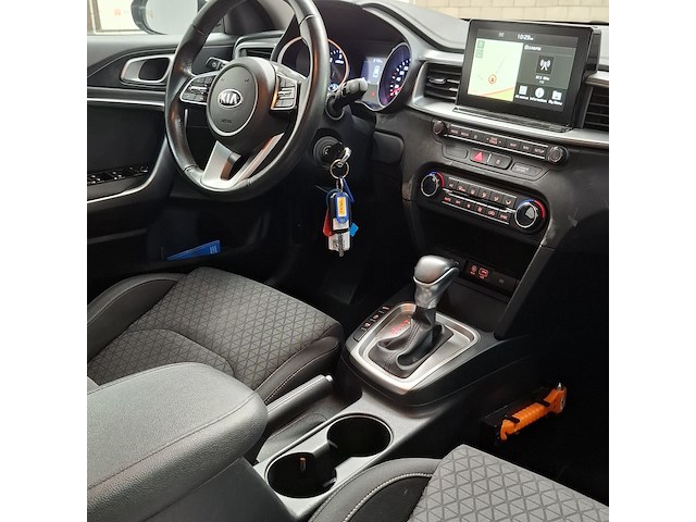 Personenauto, kia, ceed - afbeelding 32 van  56