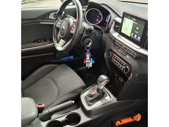 Personenauto, kia, ceed - afbeelding 33 van  56