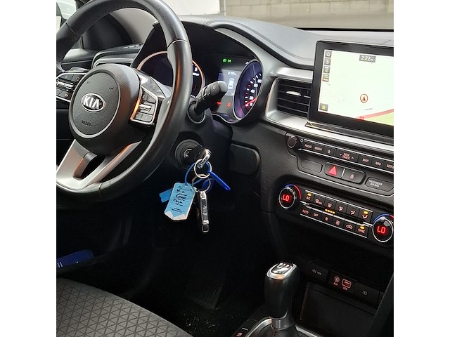 Personenauto, kia, ceed - afbeelding 35 van  54