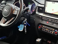 Personenauto, kia, ceed - afbeelding 35 van  54