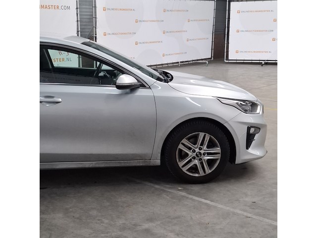 Personenauto, kia, ceed - afbeelding 34 van  54