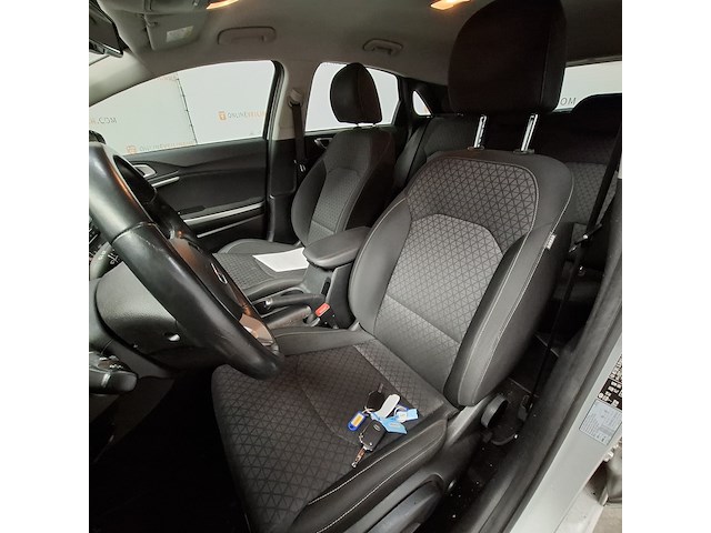 Personenauto, kia, ceed - afbeelding 18 van  53