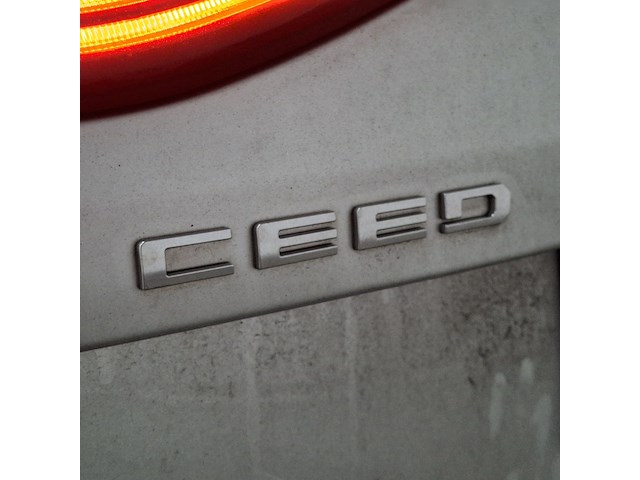 Personenauto, kia, ceed - afbeelding 44 van  53