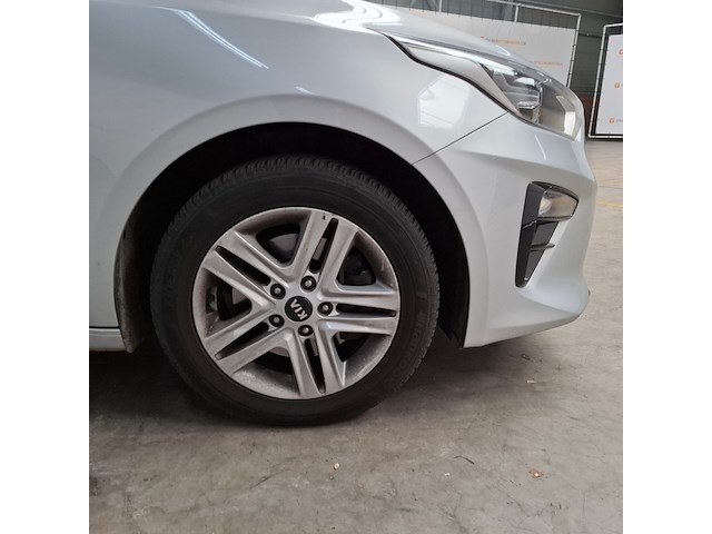 Personenauto, kia, ceed - afbeelding 8 van  59