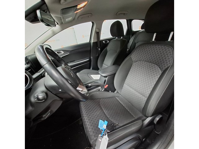 Personenauto, kia, ceed - afbeelding 24 van  59