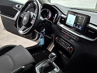 Personenauto, kia, ceed - afbeelding 39 van  59