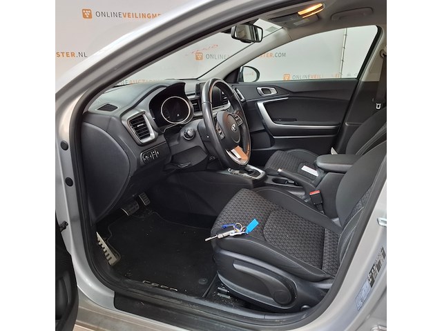 Personenauto, kia, ceed - afbeelding 16 van  56