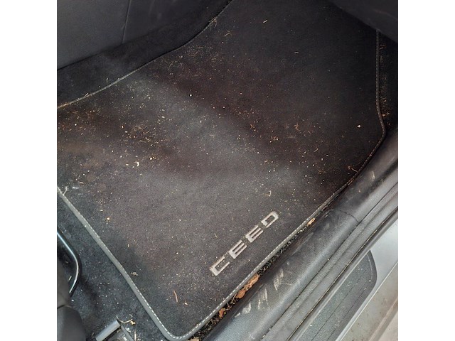 Personenauto, kia, ceed - afbeelding 37 van  56