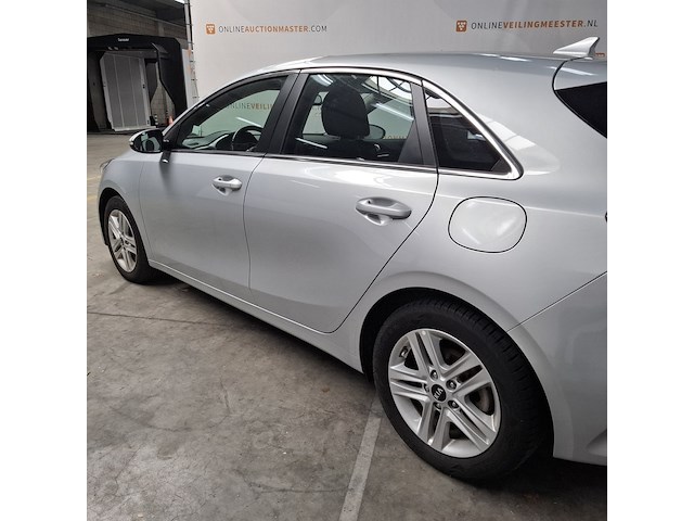 Personenauto, kia, ceed - afbeelding 2 van  60