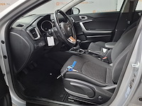 Personenauto, kia, ceed - afbeelding 17 van  60