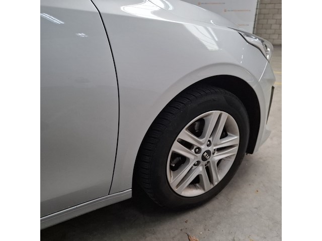 Personenauto, kia, ceed - afbeelding 45 van  60