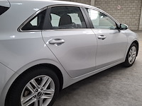 Personenauto, kia, ceed - afbeelding 56 van  60
