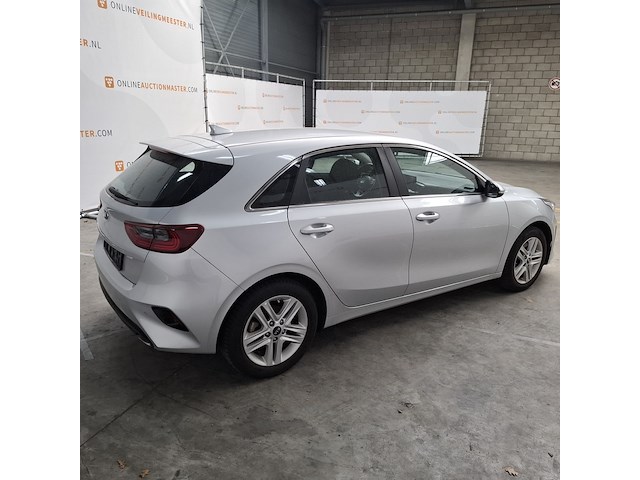 Personenauto, kia, ceed - afbeelding 58 van  60