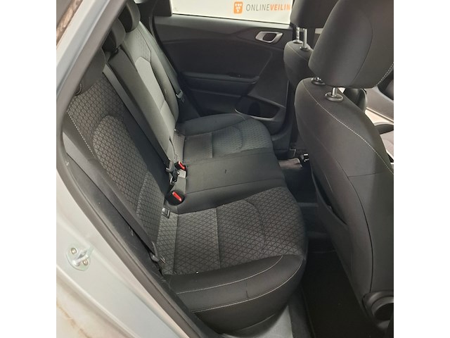 Personenauto, kia, ceed - afbeelding 18 van  27