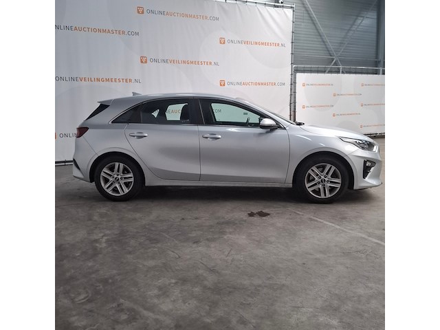 Personenauto, kia, ceed - afbeelding 21 van  27