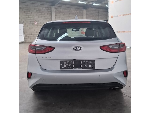 Personenauto, kia, ceed - afbeelding 25 van  27